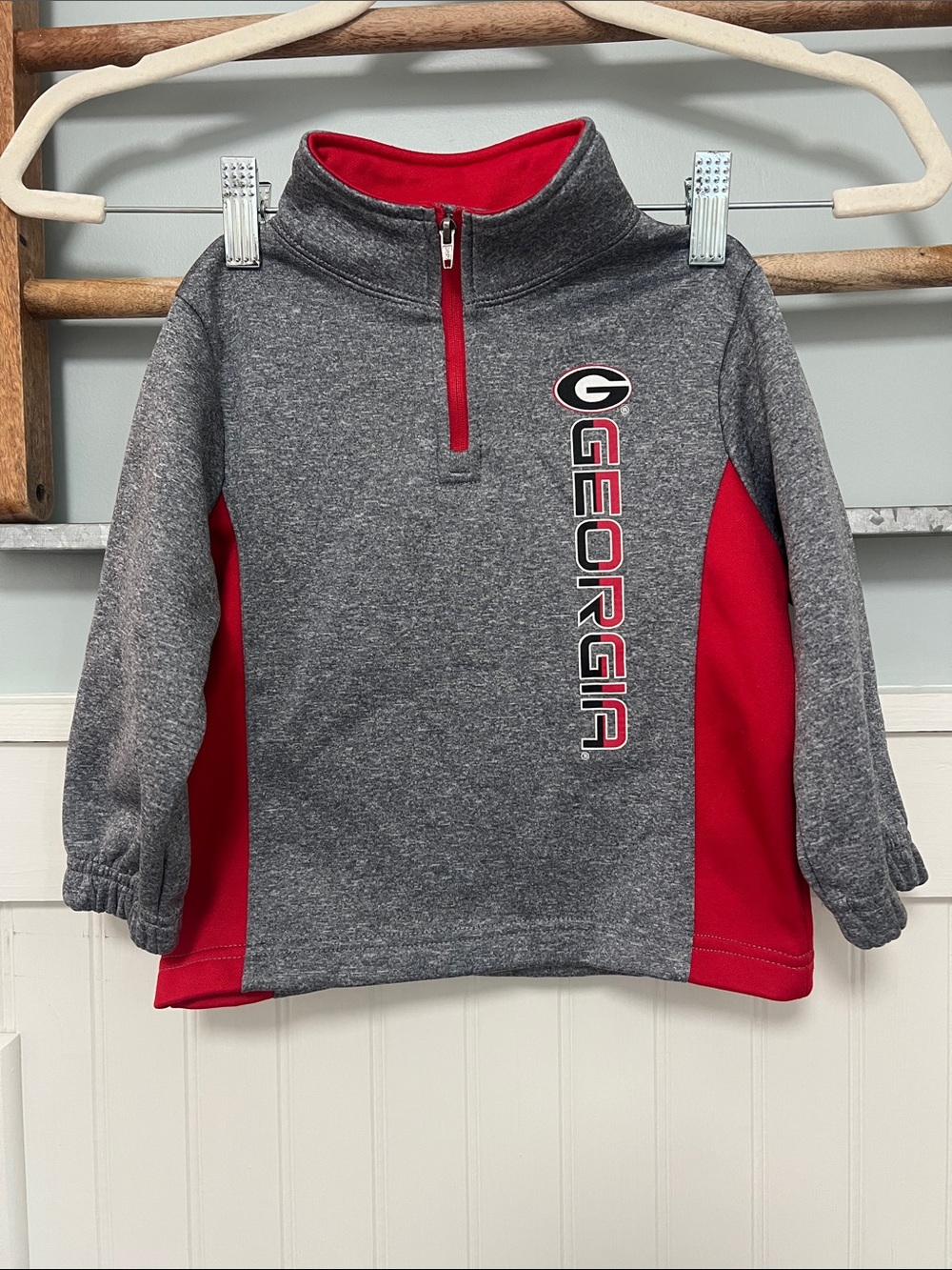 Boys UGA Georgia Bulldogs Kids' Gray & Red Quarter-Zip Pullover size 2T
